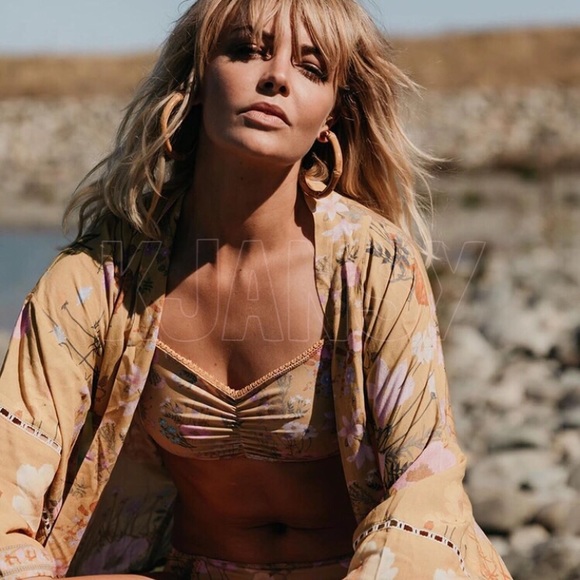 Bohemian Duster Kimono Top - Picture 6 of 8